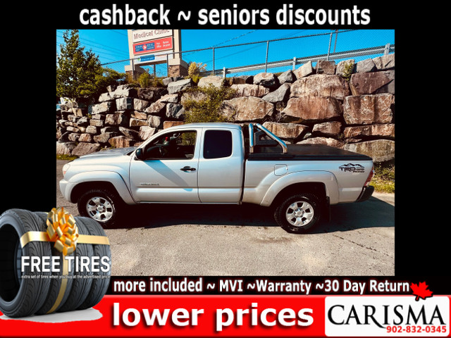 ~One Owner~'05 Toyota Tacoma SR5~ 4x4~ 6 Spd Manual ~ in Cars & Trucks in Bedford - Image 4