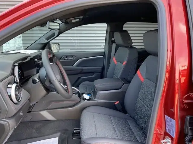 2025 Chevrolet Colorado 4WD Z71 dans Autos et camions dans Red Deer - Image 13