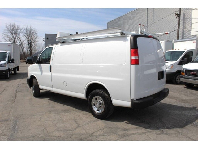 2020 Chevrolet Express 2500 CARGO 6.0 LITRES RACK A ECHELLE TABL in Cars & Trucks in Laval / North Shore - Image 4