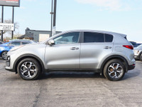 Experience the perfect blend of style, comfort, and practicality with the 2020 Kia Sportage LX FWD i... (image 4)