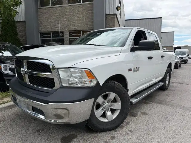 2018 RAM 1500 SXT CREW CAB 4X4 | REARVIEW CAM | HEMI V8 in Cars & Trucks in Ottawa - Image 3