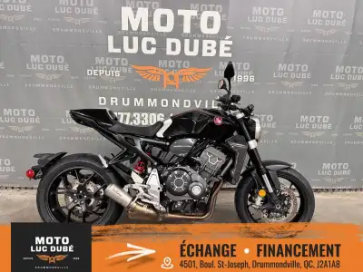 Honda CB1000R ABS 2019 SEULEMENT 10 412 KM FREINS ABS MOTO IMMATRICULÉE RÉGULIÈRE À LA SAAQ ÉCHAPPEM...
