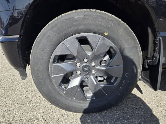 2025 Ford F-150 Lightning FLASH | MAX TOW PKG | MOBILE PWR CORD  in Cars & Trucks in Calgary - Image 4