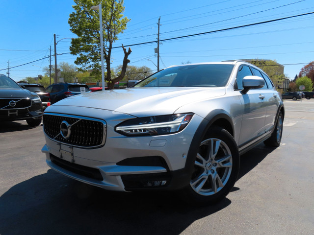 2018 Volvo V90 Cross Country T5 AWD - Wagon - Navigation System  in Cars & Trucks in Oakville / Halton Region - Image 4