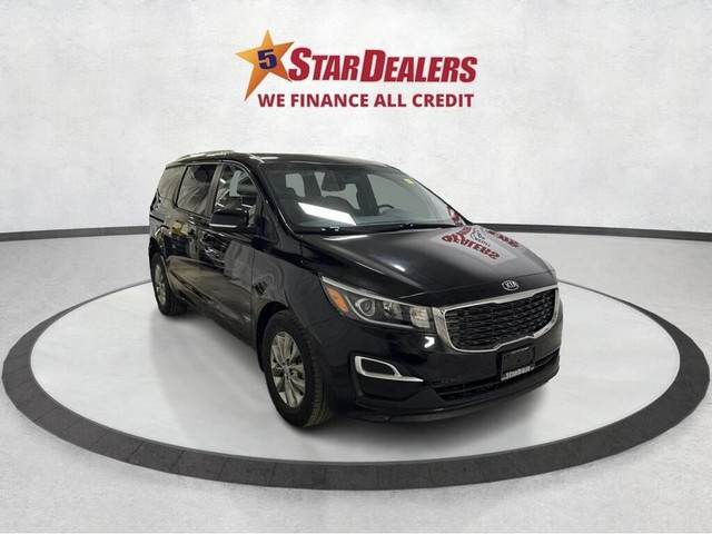 2020 Kia Sedona LX 8 PASS LOW KM MINT! WE FINANCE ALL CREDIT! in Cars & Trucks in London