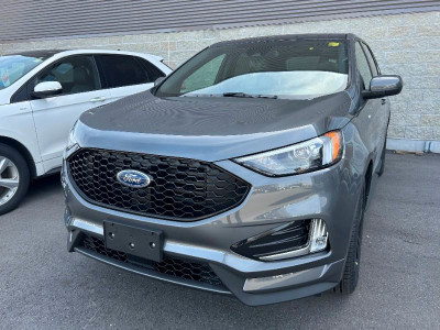  2024 Ford Edge ST Line *250A, Co-Pilot, Moonroof, Cold Weather 