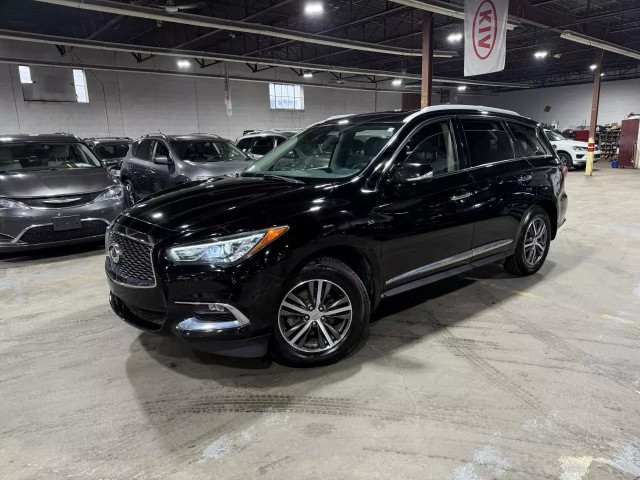 2019 INFINITI QX60 PURE 2019/AWD/7 PLACES/AC/MAGS/NAV/CAMERA/CUI in Cars & Trucks in City of Montréal - Image 2