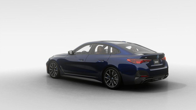 2025 BMW i4 eDrive40 Gran Coupe | Premium | M Sport | 3 ans in Cars & Trucks in City of Montréal - Image 2