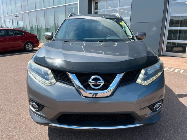 2016 Nissan Rogue SV AWD HEATEDSEATS CRUISE CONTROL TRACTION CON in Cars & Trucks in Moncton - Image 3