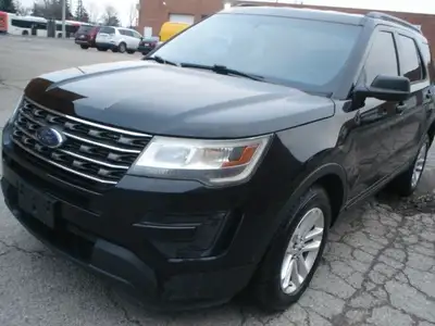 7 passenger,auto,clean Engine: 3.5 L 6 Cylinder