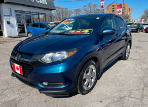 2017 Honda HR-V EX AWD BT REV CAM ALLOYS SUNROOF...MINT COND.