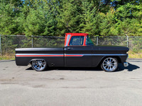 Turn heads and experience the thrill of the open road in this stunning, custom-built 1960 Chevrolet... (image 6)
