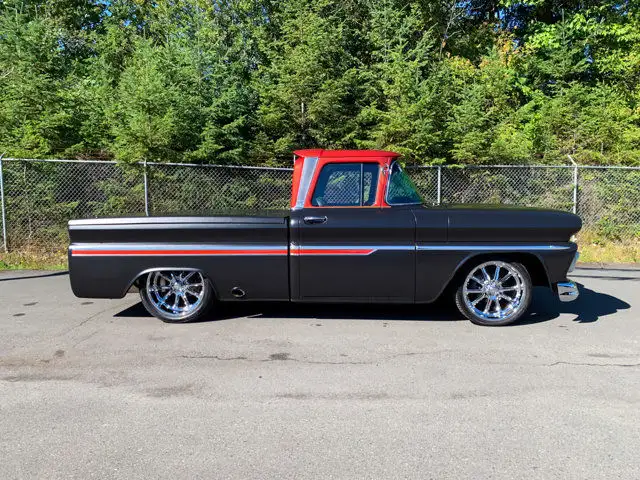 1960 Chevrolet C10 Apache | 5.3L V8 | Air Ride | Vintage Air in Cars & Trucks in Cowichan Valley / Duncan - Image 8