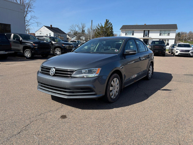 2016 Volkswagen Jetta in Cars & Trucks in Charlottetown - Image 3