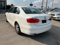 2014 Volkswagen Jetta Trendline, Automatique, 4Cyl 2.0L, 211000Km, Groupe Electrique Complet, Climat... (image 6)