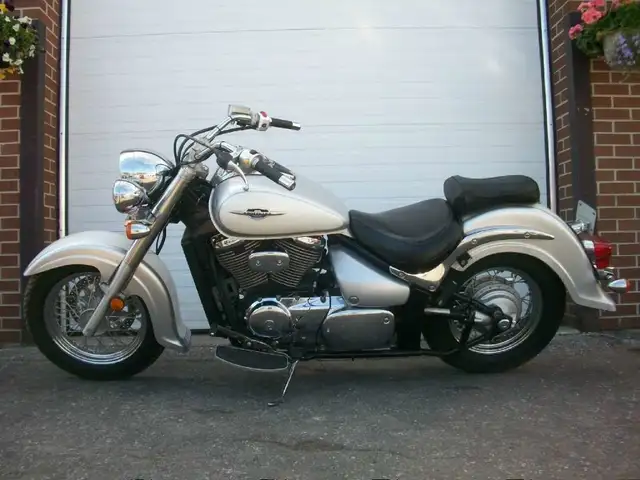 2007 Suzuki Boulevard C50 in Street, Cruisers & Choppers in City of Toronto - Image 7