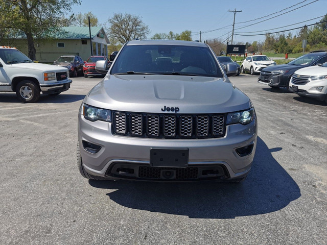 2021 Jeep Grand Cherokee Laredo in Cars & Trucks in Belleville - Image 2