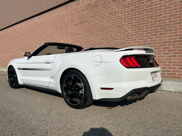  2019 Ford Mustang GT PREMIUM CONVERTIBLE, CALIFORNIA SPECIAL in Cars & Trucks in Oshawa / Durham Region - Image 4