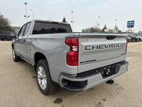 The 2025 Chevrolet Silverado 1500 Custom, powered by a potent 2.7L Turbo engine, strikes a perfect b... (image 6)