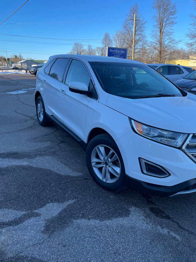 2017 Ford Edge SEL dans Autos et camions  à Pembroke