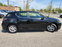 HYBRID, ONE OWNER, Excellent Condition, Lather, Heated Seats, Bluetooth, Power Seats, Key less entry... (image 5)
