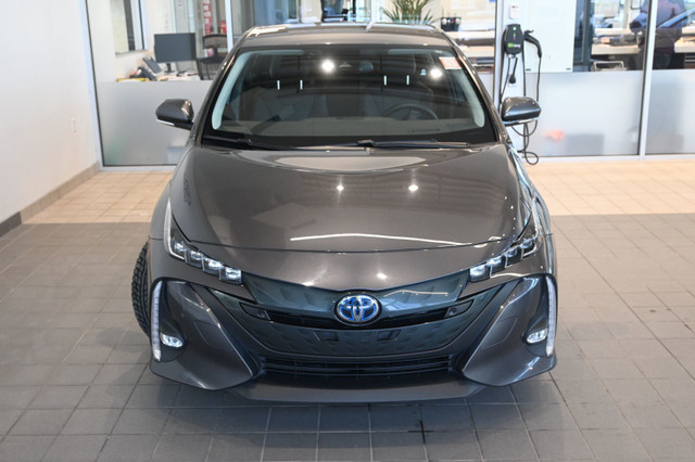 2020 Toyota PRIUS PRIME Upgrade Technologie in Cars & Trucks in West Island - Image 3