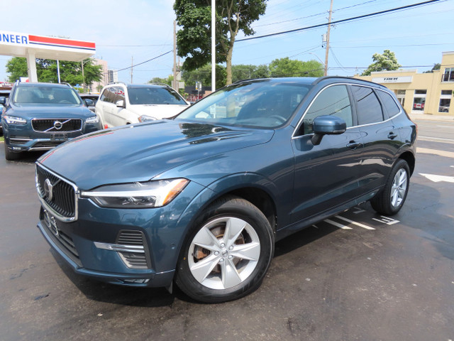 2022 Volvo XC60 B5 AWD MOMENTUM - Blind Spot Monitor !! in Cars & Trucks in Oakville / Halton Region - Image 4