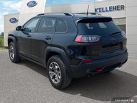 Command the trail with this 2020 Jeep Cherokee Trailhawk, boasting a powerful 3.2L Pentastar VVT V6... (image 2)
