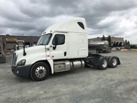 2019 FREIGHTLINER X12564ST;Heavy Duty Trucks - Conventional Truck w/ Sleeper Penske Location 632 BEL... (image 2)