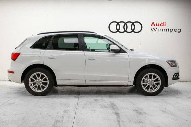 2014 Audi Q5 2.0L Komfort | Leather | Power Tailgate in Cars & Trucks in Winnipeg - Image 4