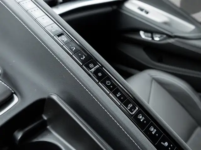 2025 Chevrolet Corvette 2LT- Performance Exhaust| Low-Profile Re in Cars & Trucks in Markham / York Region - Image 34