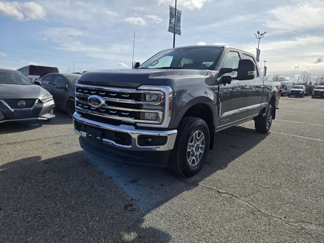 2025 Ford F-350 LARIAT | HITCH PREP PKG | ULTIMATE PKG | 360 CAM in Cars & Trucks in Calgary - Image 3