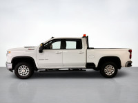 You will love the dynamic character of our used 2021 Chevrolet Silverado 2500 LT Crew Cab standard b... (image 1)