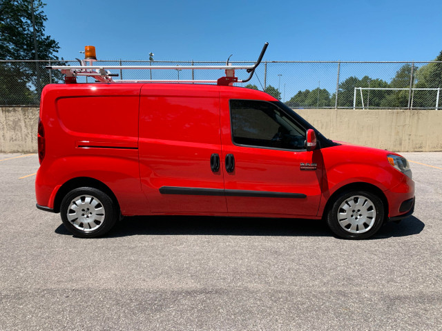 2015 Ram ProMaster City Wagon SLT w/ Ladder Rack and Shelving in Cars & Trucks in City of Toronto - Image 4