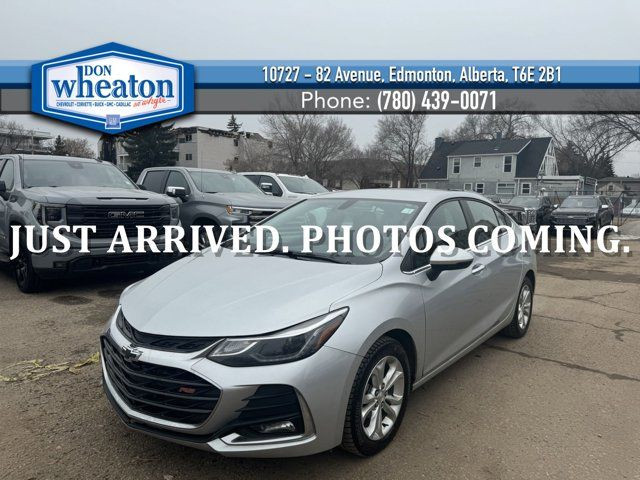 2019 Chevrolet Cruze LT LT Heated Seats Remote Start Rear Camera in Cars & Trucks in Edmonton