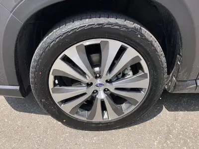 2022 Subaru Ascent Premier 7-Passenger AWD | Eyesight, View more