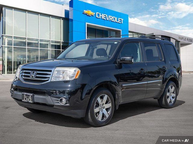 2015 Honda Pilot Touring | Park Asst | Backup Cam | 8-Seater in Cars & Trucks in Tricities/Pitt/Maple