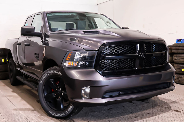 2022 Ram 1500 Classic EXPRESS + NIGHT EDITION + 4X4 + V6 + QUAD  dans Autos et camions  à Laval/Rive Nord