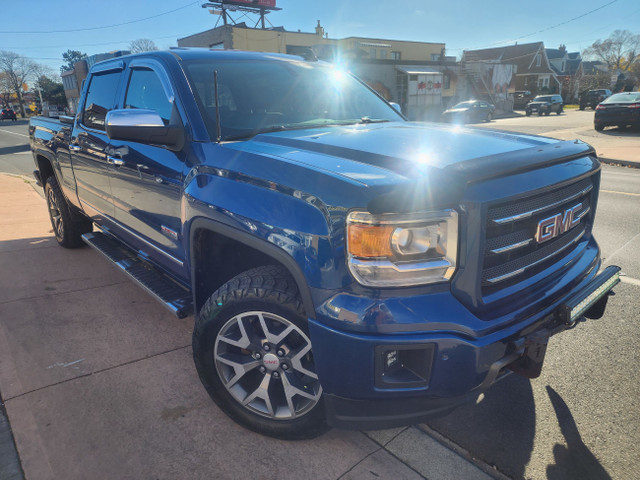 2015 GMC Sierra 1500 in Cars & Trucks in Hamilton