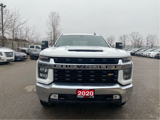  2020 Chevrolet SILVERADO 3500HD LT. One Owner! No Accident! Bac in Cars & Trucks in London - Image 2