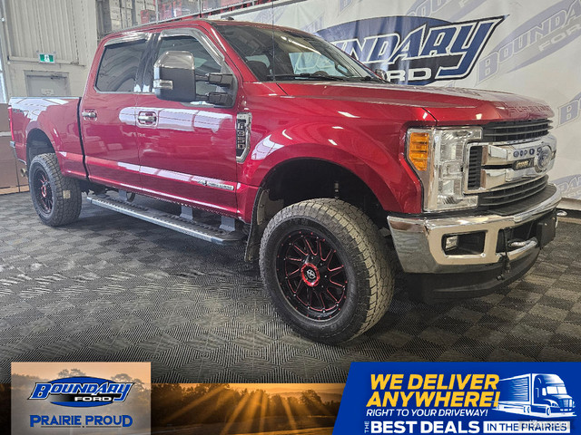  2017 Ford F-350 XLT Premium | 2" Level/BDS Shocks | Airbags in Cars & Trucks in Lloydminster