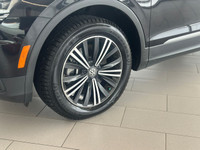 CUIR * TOIT * MAGS VENTE EN LIGNE DISPONIBLE. Rapport Carfax GRATUIT. Garantie supplémentaire dispon... (image 4)