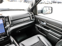 Diamond Black Crystal Pearlcoat 2023 Ram 1500 8-Speed Automatic HEMI 5.7L V8 VVT10 Speakers, Apple C... (image 7)