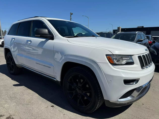 2015 JEEP Grand Cherokee Summit in Cars & Trucks in Laval / North Shore - Image 2