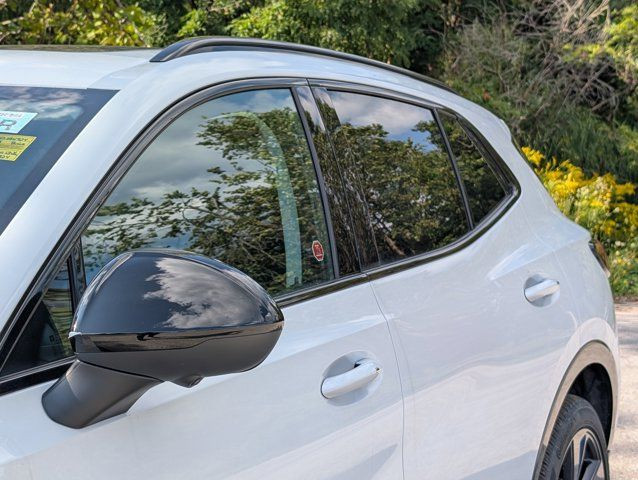 2025 Buick Envision Sport Touring- Tech Pkg - Active Safety Pkg in Cars & Trucks in Barrie - Image 4
