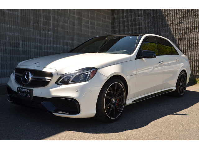  2016 Mercedes-Benz E-Class E 63 S-Model 4MATIC AMG NAV/Sunroof/ in Cars & Trucks in Burnaby/New Westminster - Image 2