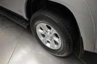 TOW HITCH, KEYLESS START, HEATED STEERING WHEEL, 3RD ROW SEAT, REMOTE ENGINE START, SUN/MOONROOF, BL... (image 6)