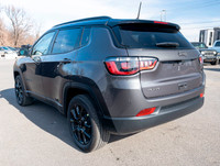 À voir! / Come see it! DISPONIBLE POUR LIVRAISON RAPIDE / AVAILABLE FOR FAST DELIVERY. Tout un Jeep!... (image 5)