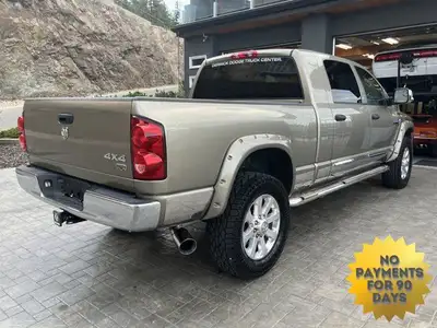 ANTI-SPIN REAR AXLE, FOLD-AWAY PWR TRAILER TOW MIRRORS, LEATHER-TRIMMED LOW-BACK BUCKET SEATS, 6-SPE...