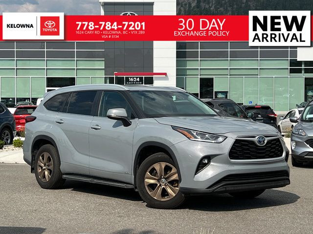 2023 Toyota Highlander Hybrid XLE Nightshade | NO ACCIDENTS in Cars & Trucks in Kelowna